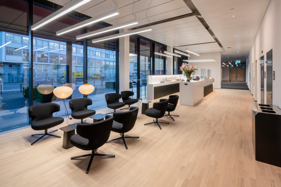 Bürogebäude OCTAVO der ETH in Oerlikon. Bild und Copyright Tom Kawara, 23.11.2020. kawara.com